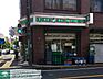 周辺：ローソンストア100浦和高砂店 徒歩8分。 610m