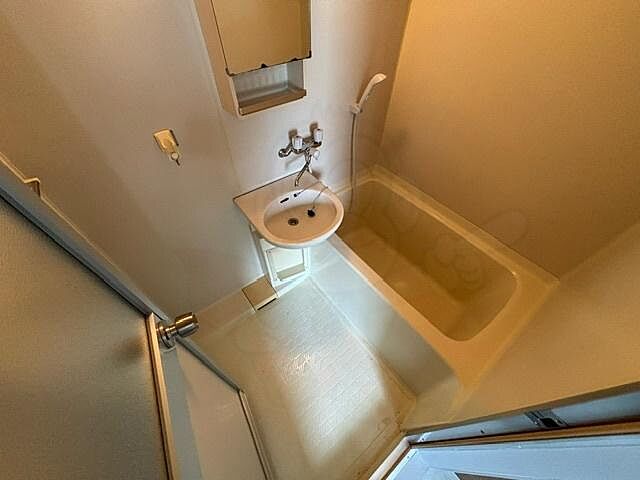 浴室