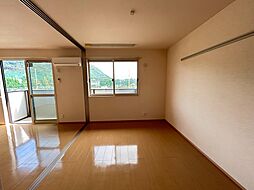 エスポワールYV 202 2階3LDKのリビング/ダイニング