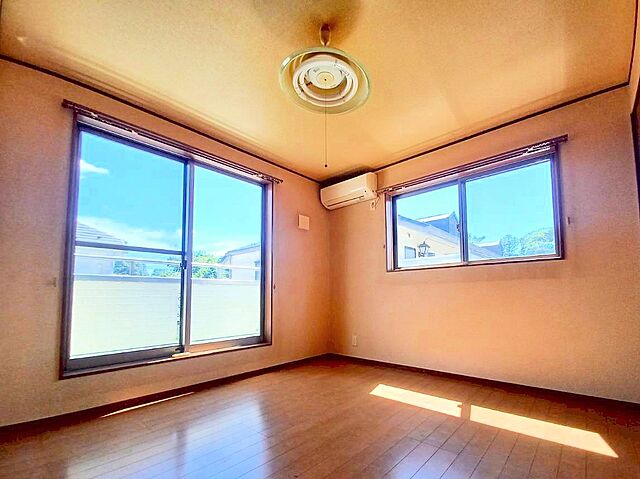 室内 立川市一番町2丁目