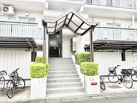 ■住まう方や来客を心地よく迎える、整った共用スペースが魅力です