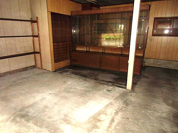 室内