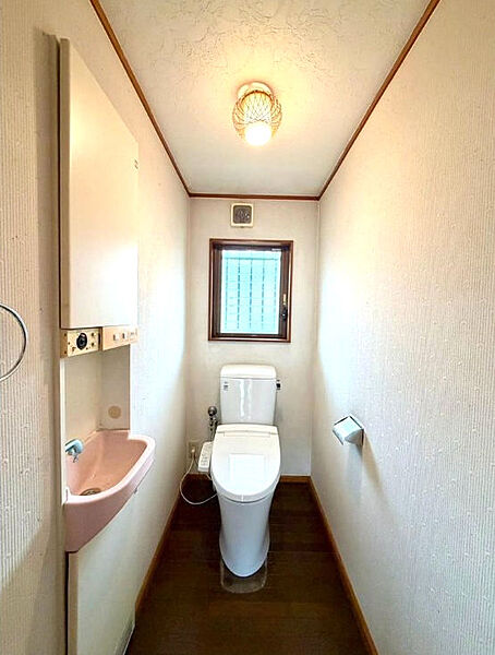 トイレを拡大表示