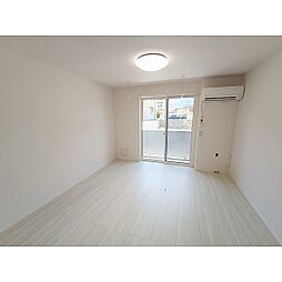 コンフォーティア諏訪豊田　B棟 1階1Kのリビング/ダイニング