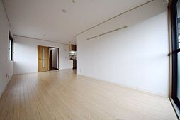 グレースハイム 202 2階2LDKのリビング/ダイニング