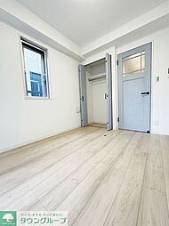 ＶＵＥＬＩＥ市川 203 2階1Kのリビング/ダイニング