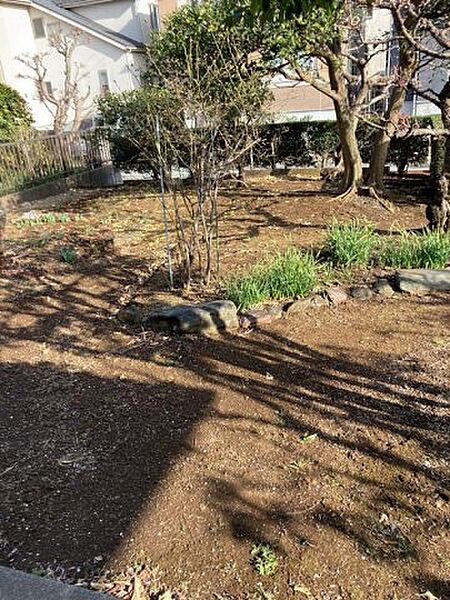 画像16:簡単な家庭菜園も楽しめるお庭です