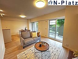 ユアサハイム新高 3SLDKのリビング/ダイニング