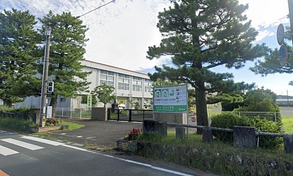 画像13:袋井市立三川小学校