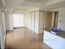 ローレルコート生駒ウエストレジデンス 4階3LDKのリビング/ダイニング