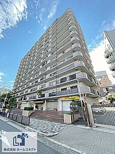 外観:<外観>最寄り駅の「京橋」駅は複数路線利用可能。お出掛けや通勤・通学に大変便利です。また、駅前には金融機関やショッピングモール、スーパーを含む商業施設が充実しています。 外観:<外観>最寄り駅の「京橋」駅は複数路線利用可能。お出掛けや通勤・通学に大変便利です。また、駅前には金融機関やショッピングモール、スーパーを含む商業施設が充実しています。