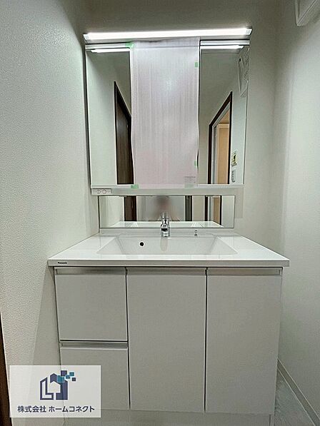 洗面化粧台新調