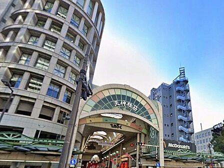 周辺環境｜天神橋筋商店街：徒歩5分（400ｍ）