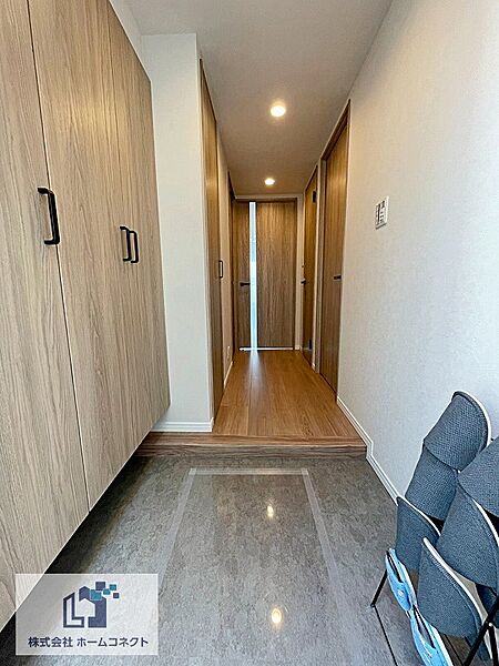 玄関を拡大表示