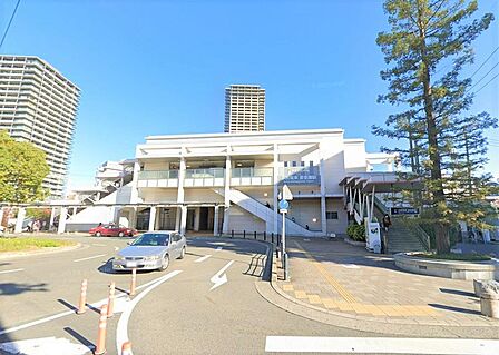 周辺環境｜京阪本線「香里園」駅：バス乗車約8分