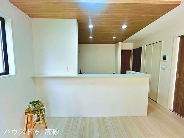 キッチンを拡大表示