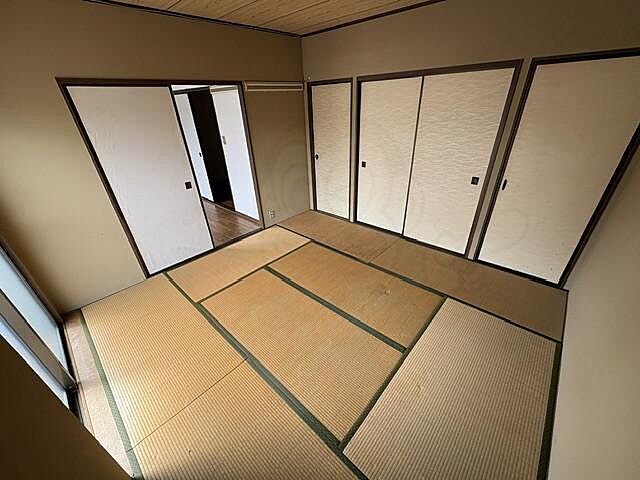 寝室