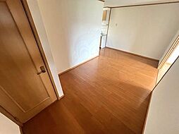 リブ 本郷 B 1階2LDKのリビング/ダイニング