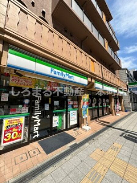 画像18:【コンビニエンスストア】ファミリーマート 小浦桜川一丁目店まで349ｍ