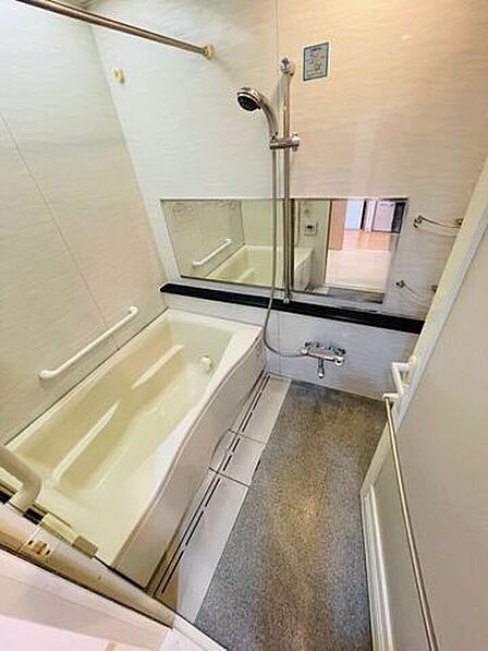 ※賃貸前の室内写真となります。