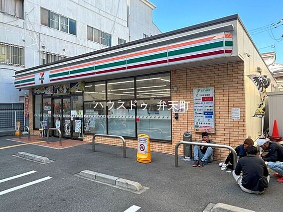 セブンイレブン...