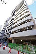 SERENiTE本町reflet  ｜ 大阪府大阪市西区西本町3丁目（賃貸マンション1K・8階・21.90㎡） その1