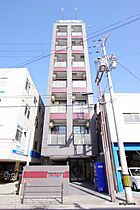 ディーシモンズ西梅田  ｜ 大阪府大阪市北区大淀南3丁目（賃貸マンション1K・6階・27.00㎡） その1