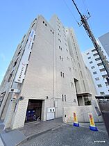 ハイツ吉祥  ｜ 大阪府吹田市江坂町1丁目（賃貸マンション2LDK・6階・67.94㎡） その1