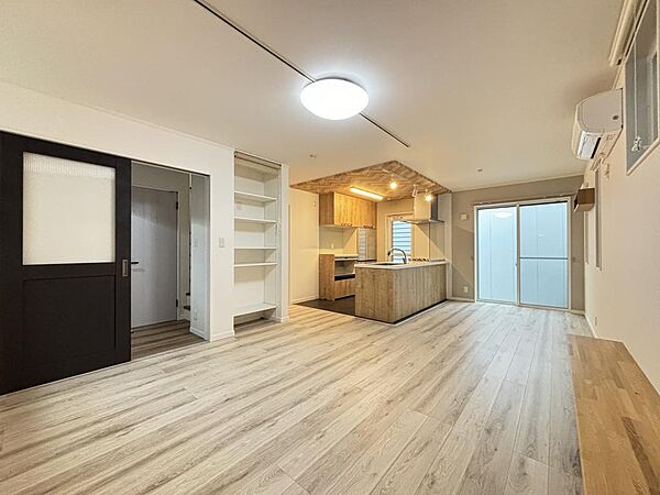 リビング/ダイニング