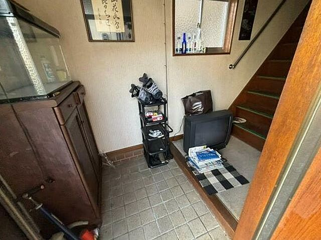 玄関 和歌山市鳴神