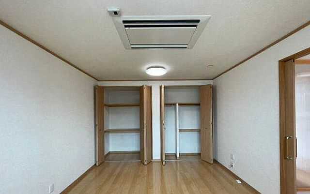 室内 和歌山市秋月