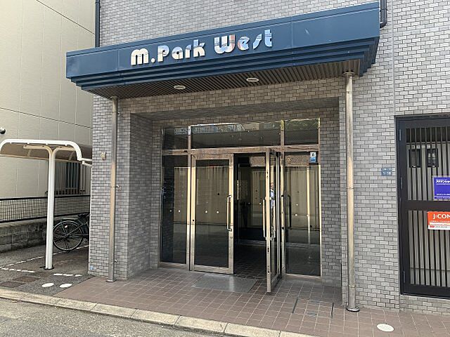 7 / 12