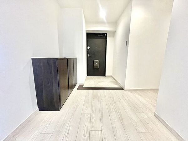 玄関を拡大表示
