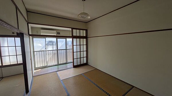 室内を拡大表示