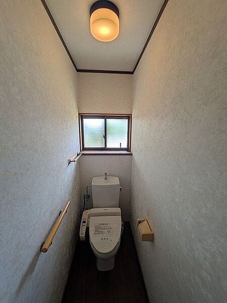 トイレを拡大表示
