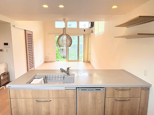 リビング/ダイニング 日野市南平1丁目