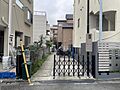 北側道路正面