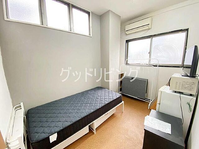 寝室