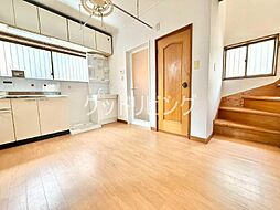 高砂一丁目戸建て 1 4DKのリビング/ダイニング