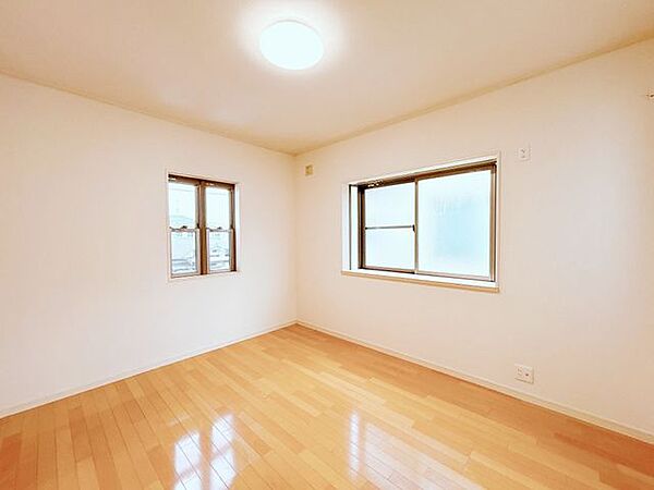 寝室を拡大表示