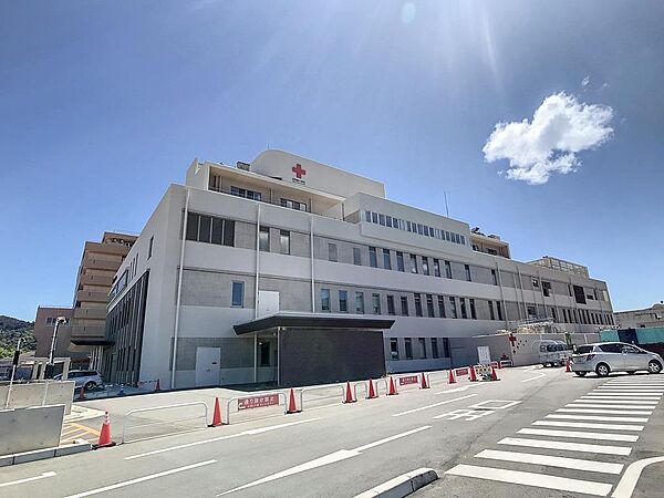 画像16:綜合病院山口赤十字病院(756m)