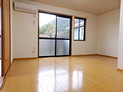 アメニティ殿山　B棟 B202 2階2LDKのリビング/ダイニング