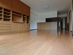 アドバンス21ツインタワー黄金町 905 9階4LDKのリビング/ダイニング