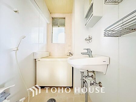 心地よい湯船でリフレッシュ。忙しい日々の疲れを癒すバスタイム。