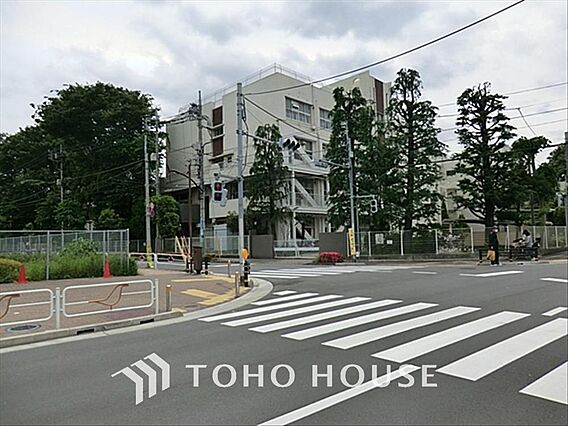 府中市立本宿小...