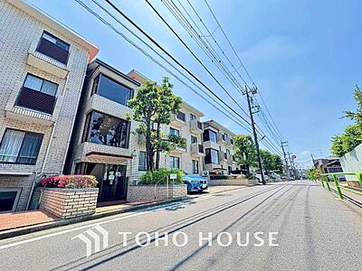 外観:外観が語る、品格とクオリティ。目を惹く佇まいが特徴です。 外観:外観が語る、品格とクオリティ。目を惹く佇まいが特徴です。
