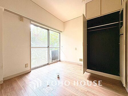 広さがもたらす開放感と豊かな暮らし。快適さを追求した、心地よい居住空間での洗練されたひと時。