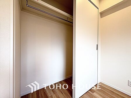 使いやすく美しい収納で、心地よい暮らしをお約束します。スタイリッシュな収納で、美しく整頓されたライフスタイルを。