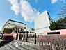 周辺：世田谷区立北沢中学校 距離約1100m