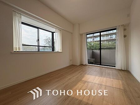 広々としたお部屋は、インテリアを考える楽しみもありますね。